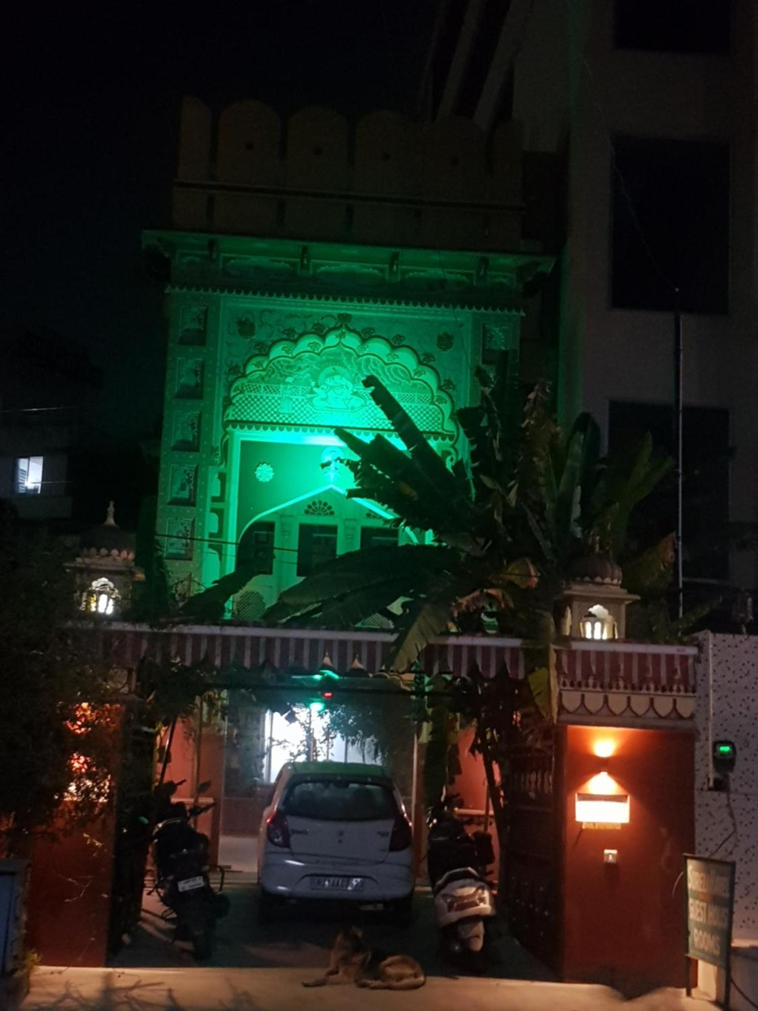 Sureli Haveli Apartman Dzsaipur Szoba fotó