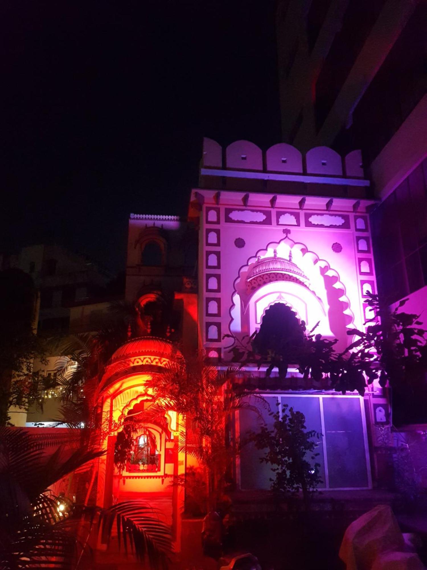 Sureli Haveli Apartman Dzsaipur Szoba fotó